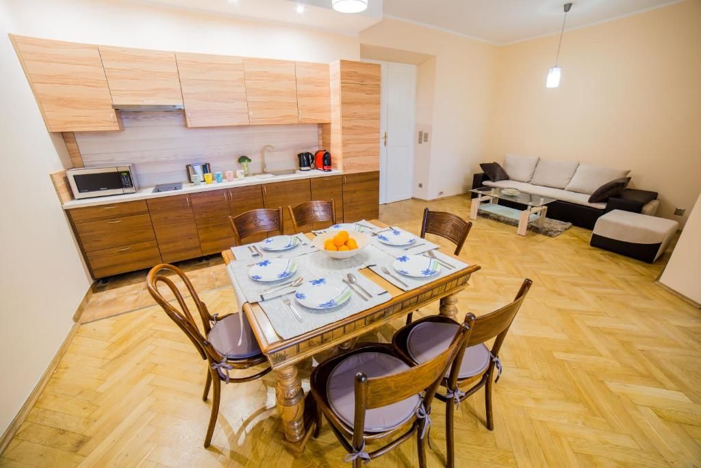 Апартаменты Market Square Residence Краков-66